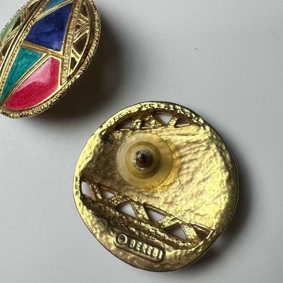 Edgar Berebi Round Red Green Square Enamel Gold Tone 1” Earrings Pierced Ladies - Picture 3 of 3